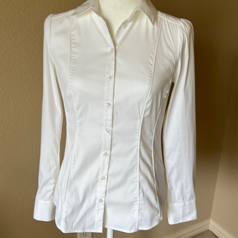 White House Black Market tailored white shirt